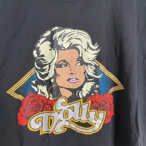 Dolly Black Graphic Tee with Red and Gold Design - Picture 2 of 4